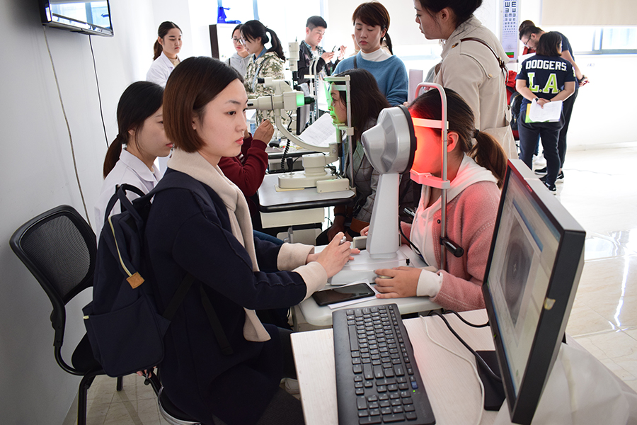 金狮贵宾会·宾至如归-尊贵显赫