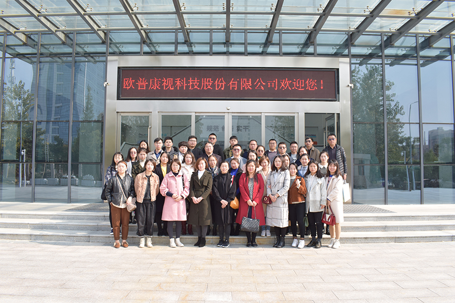 金狮贵宾会·宾至如归-尊贵显赫