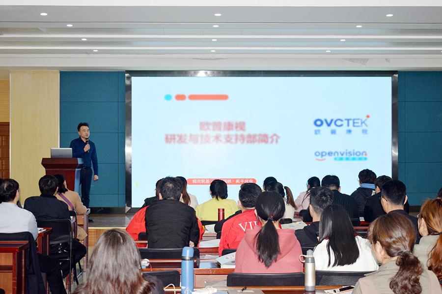 金狮贵宾会·宾至如归-尊贵显赫