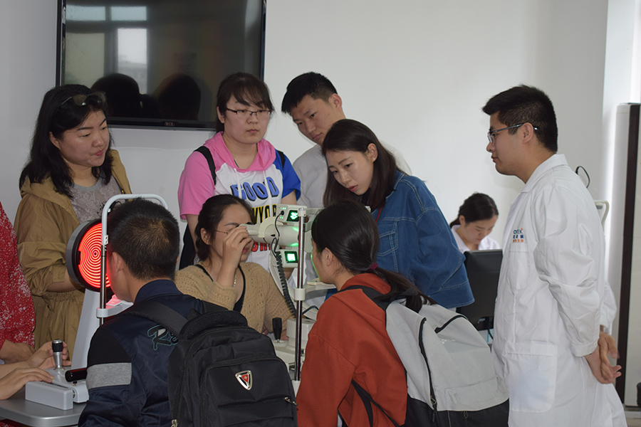 金狮贵宾会·宾至如归-尊贵显赫