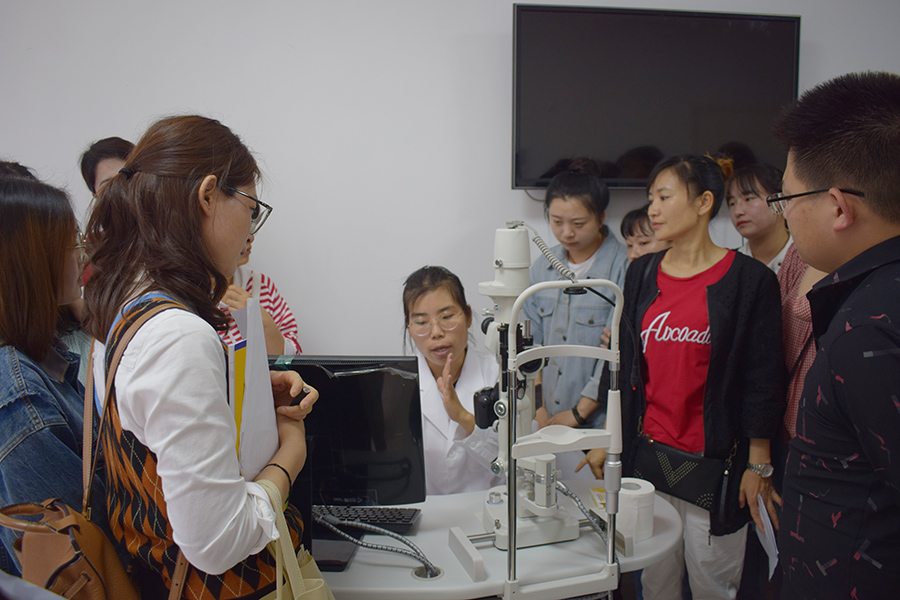 金狮贵宾会·宾至如归-尊贵显赫