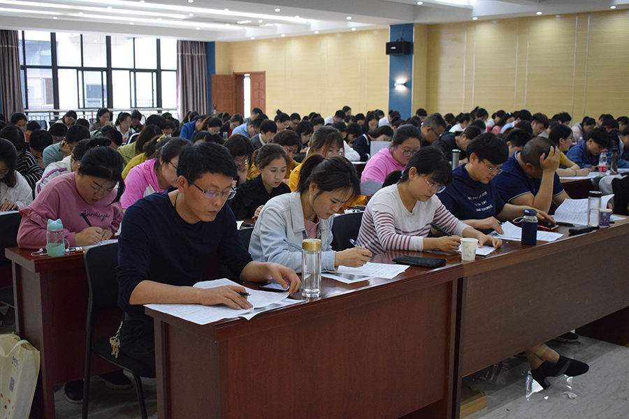 金狮贵宾会·宾至如归-尊贵显赫