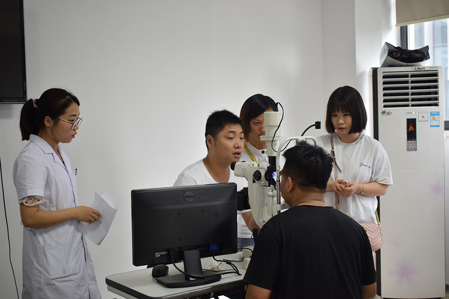 金狮贵宾会·宾至如归-尊贵显赫