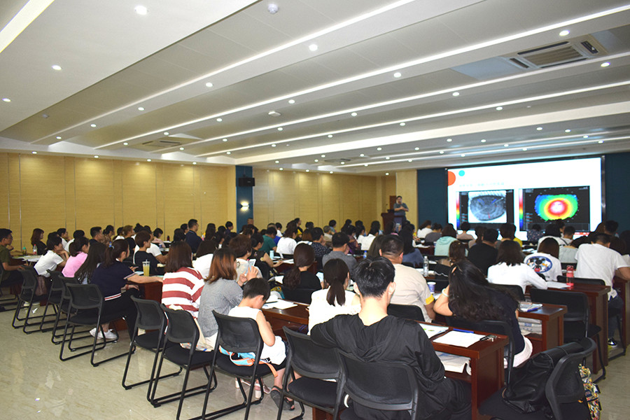 金狮贵宾会·宾至如归-尊贵显赫