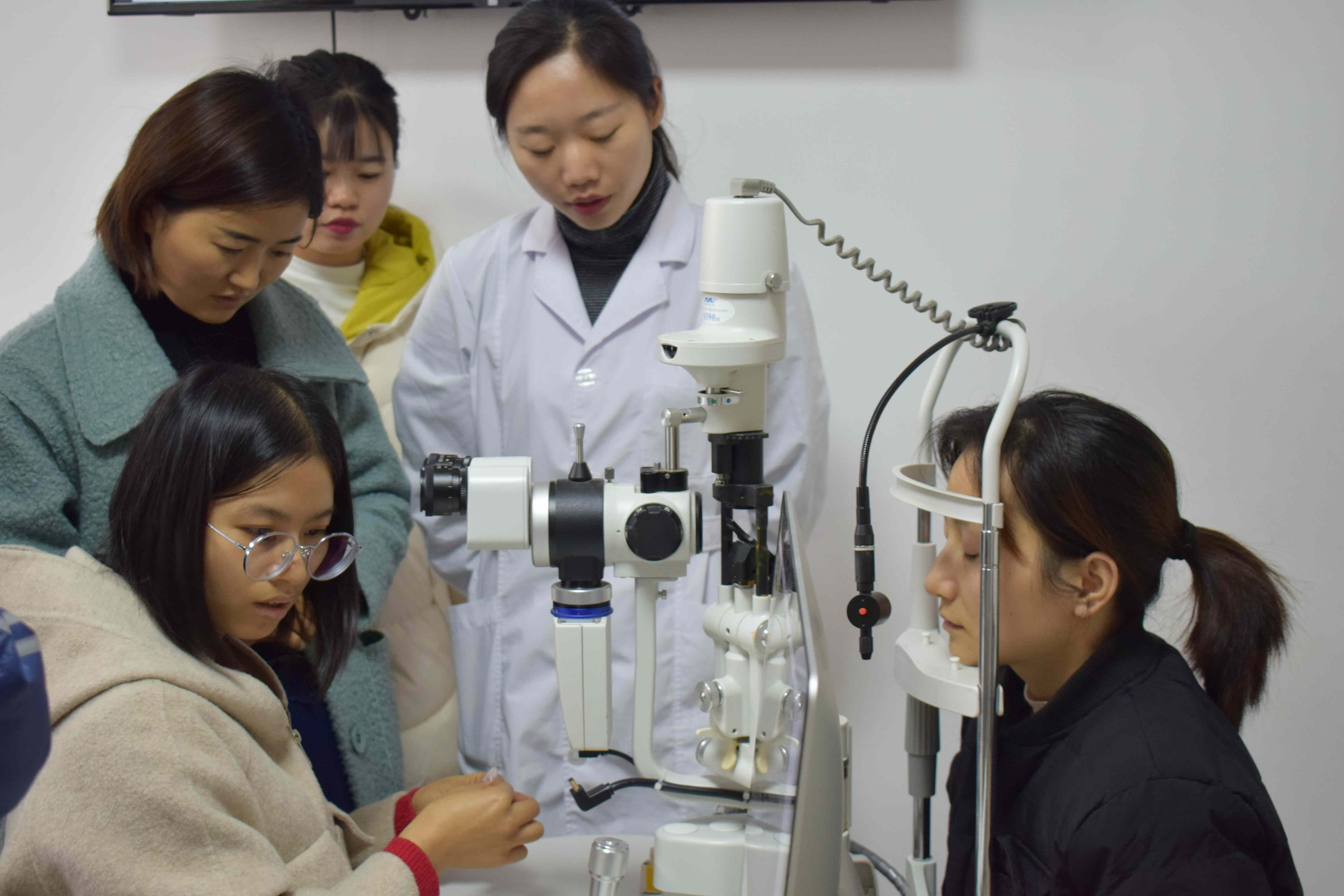 金狮贵宾会·宾至如归-尊贵显赫