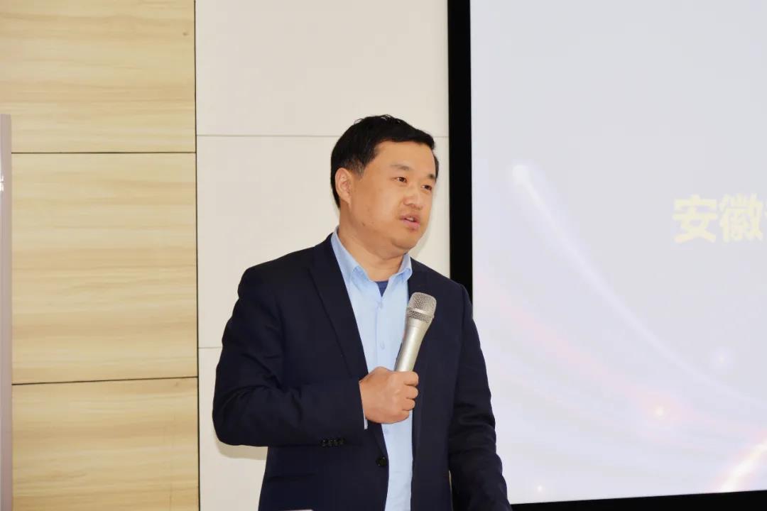 金狮贵宾会·宾至如归-尊贵显赫