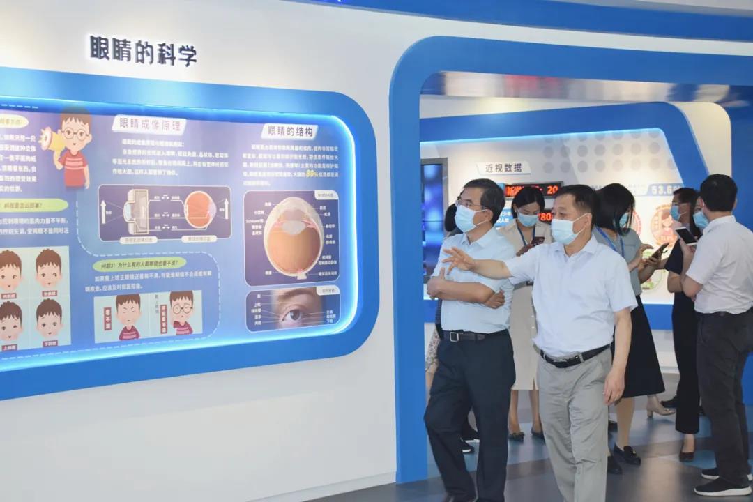 金狮贵宾会·宾至如归-尊贵显赫