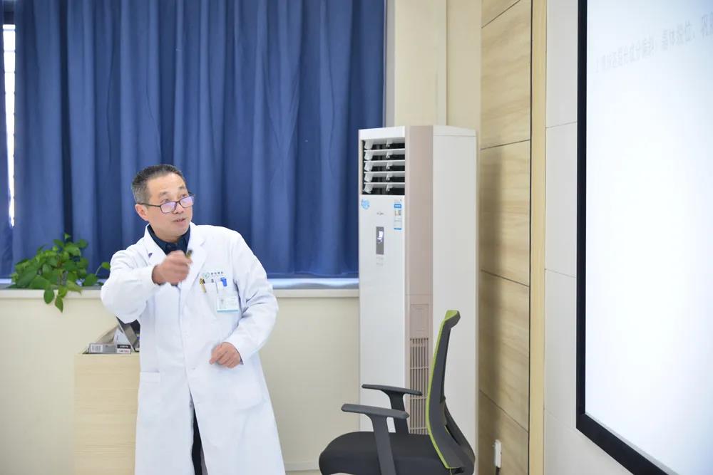 金狮贵宾会·宾至如归-尊贵显赫