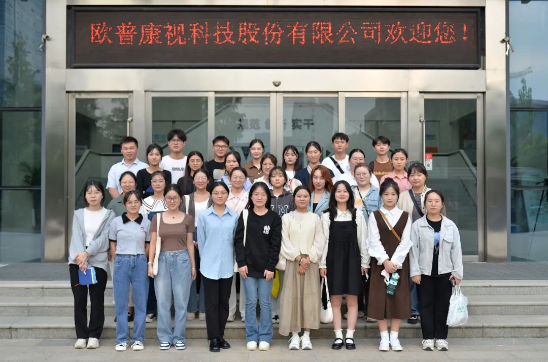 金狮贵宾会·宾至如归-尊贵显赫