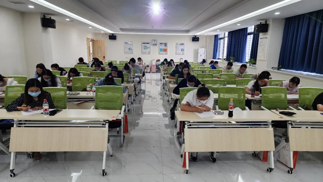 金狮贵宾会·宾至如归-尊贵显赫