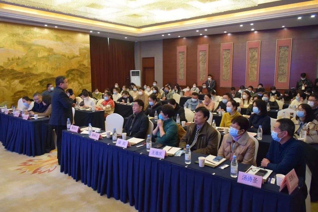 金狮贵宾会·宾至如归-尊贵显赫