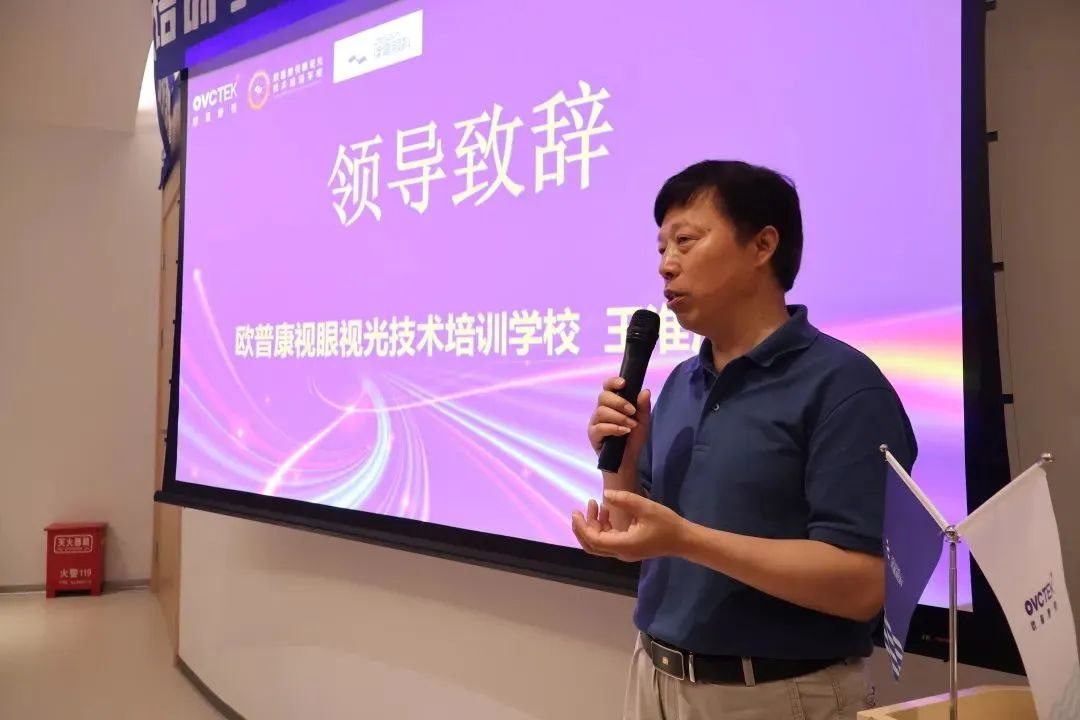 金狮贵宾会·宾至如归-尊贵显赫