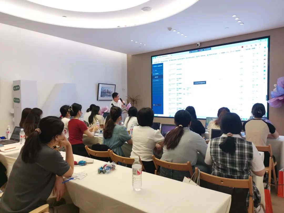 金狮贵宾会·宾至如归-尊贵显赫