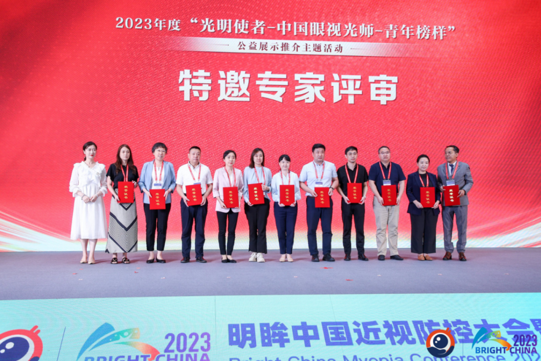 金狮贵宾会·宾至如归-尊贵显赫