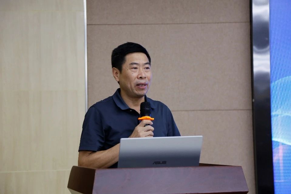 金狮贵宾会·宾至如归-尊贵显赫