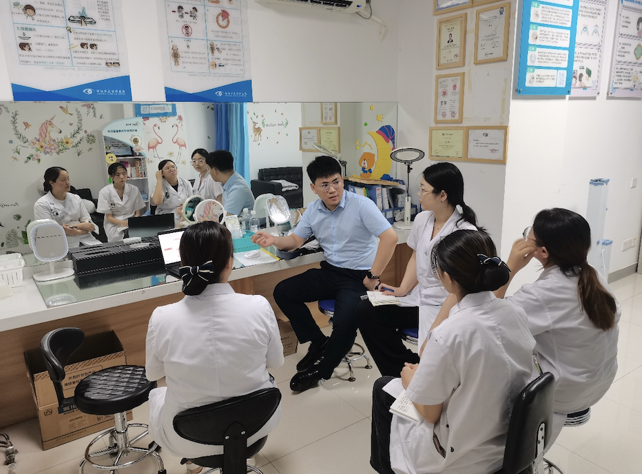 金狮贵宾会·宾至如归-尊贵显赫