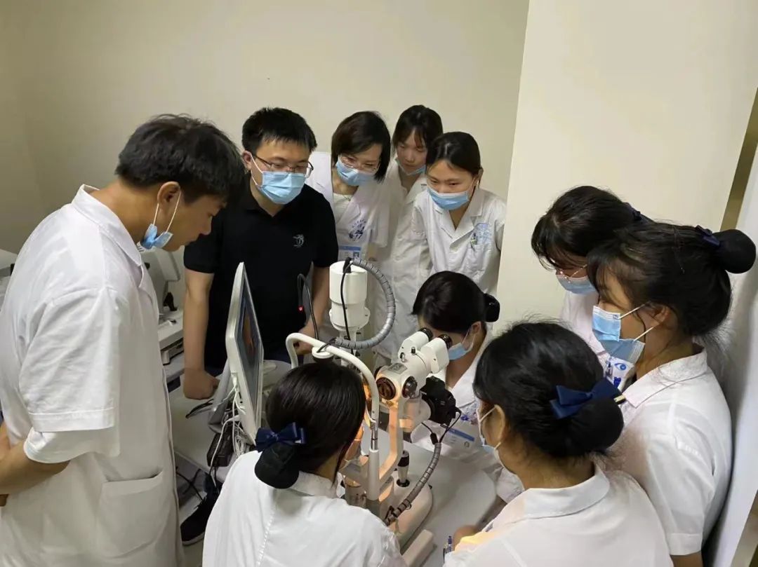 金狮贵宾会·宾至如归-尊贵显赫