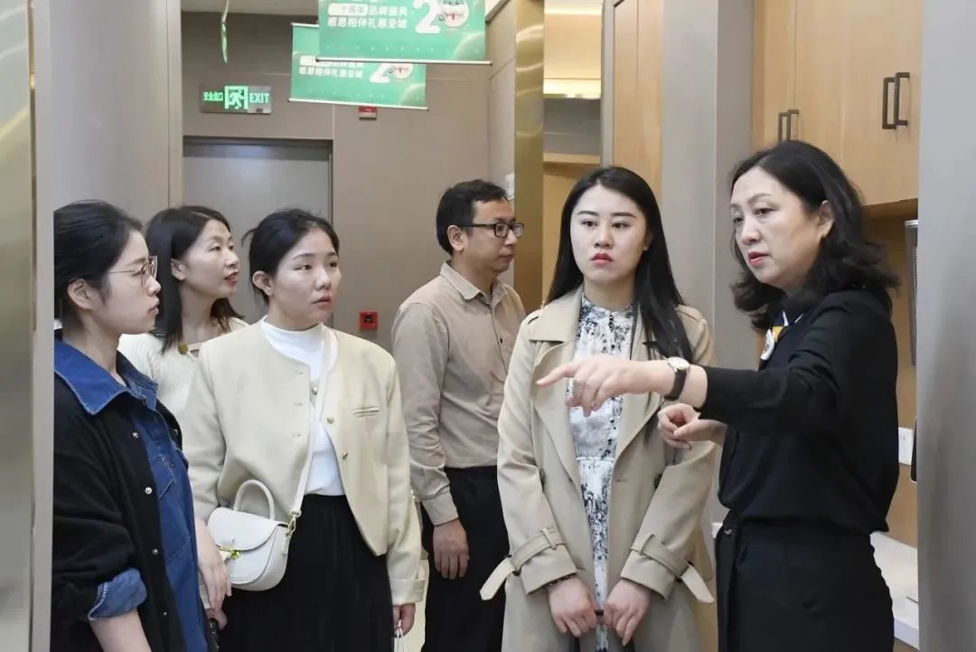 金狮贵宾会·宾至如归-尊贵显赫