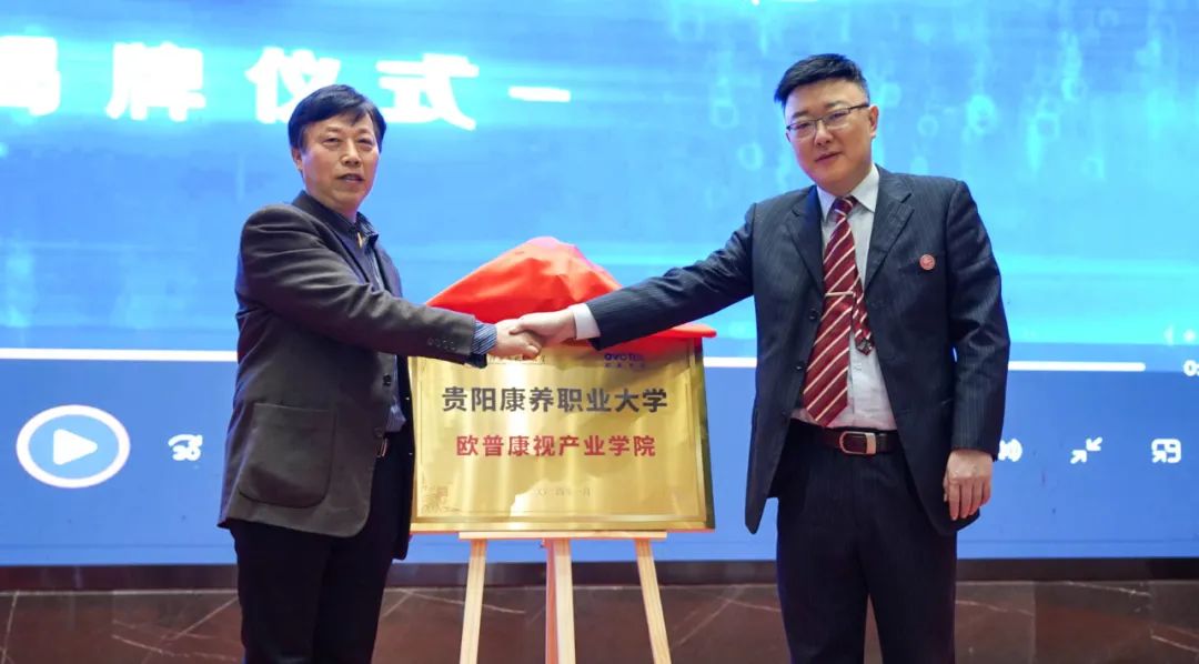 金狮贵宾会·宾至如归-尊贵显赫