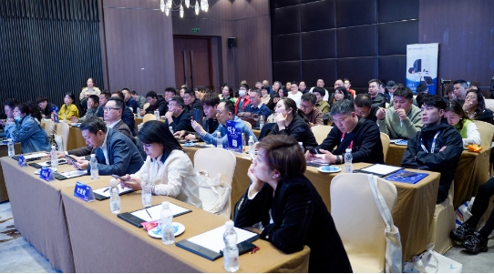 金狮贵宾会·宾至如归-尊贵显赫