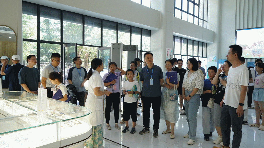 金狮贵宾会·宾至如归-尊贵显赫