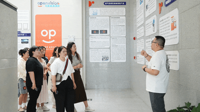 金狮贵宾会·宾至如归-尊贵显赫