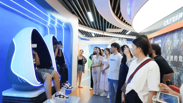 金狮贵宾会·宾至如归-尊贵显赫