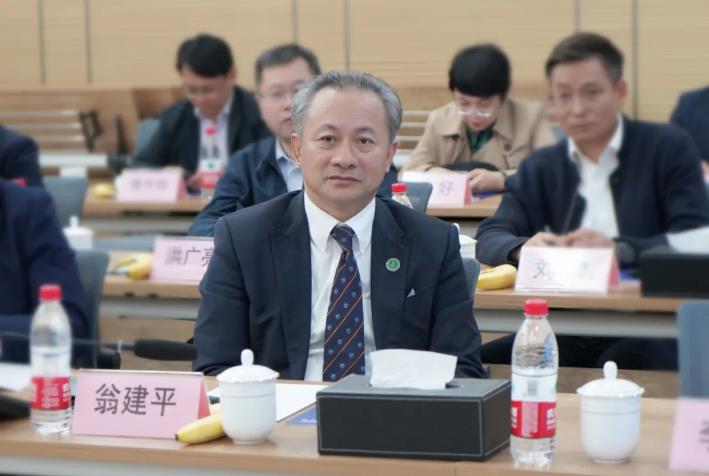 金狮贵宾会·宾至如归-尊贵显赫