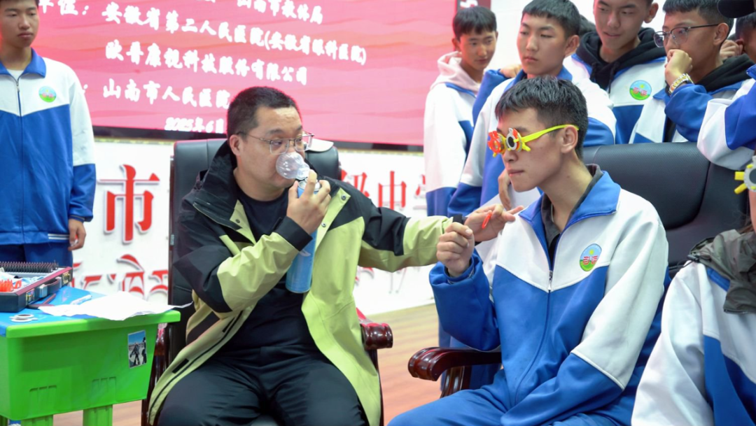 金狮贵宾会·宾至如归-尊贵显赫